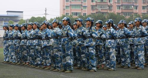 重慶長壽衛(wèi)生學(xué)校2018年報名條件、招生對象