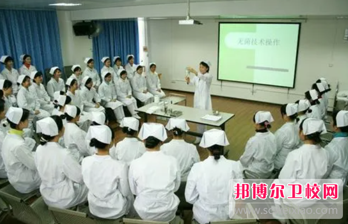 2023年重慶初中生可不可以去學(xué)護(hù)理學(xué)校